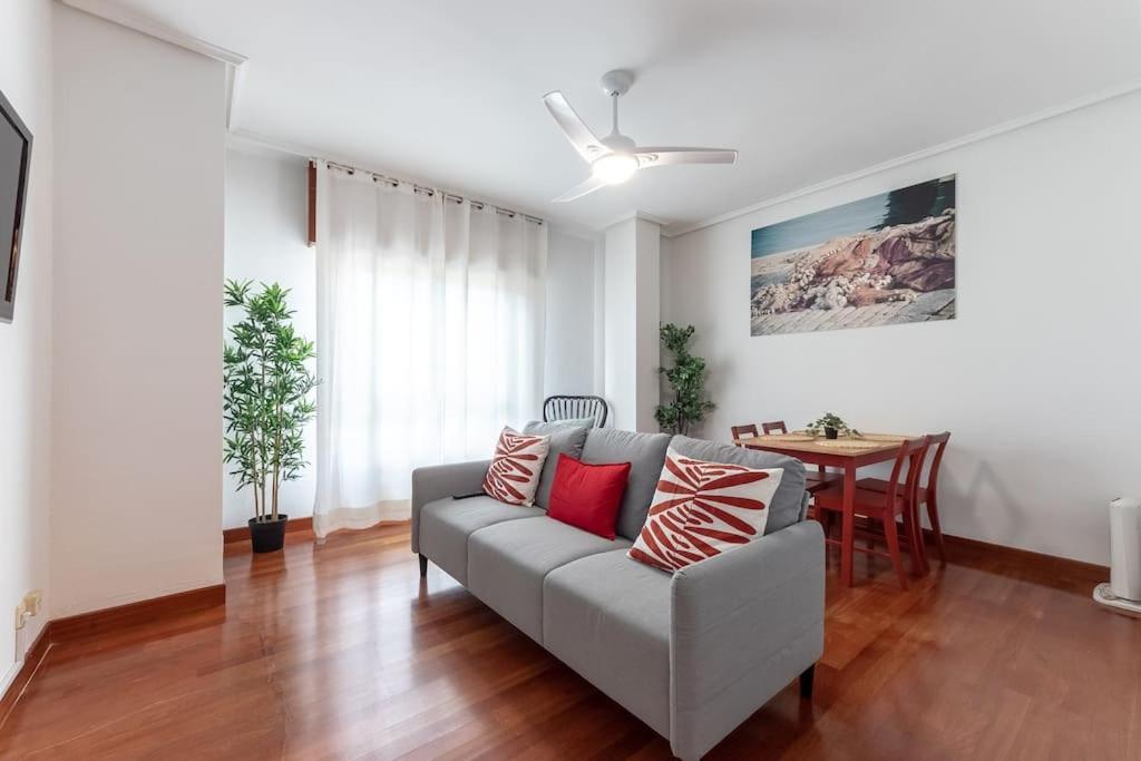 Acogedor Piso En Santurtzi .Parking Privado Apartment Exterior photo